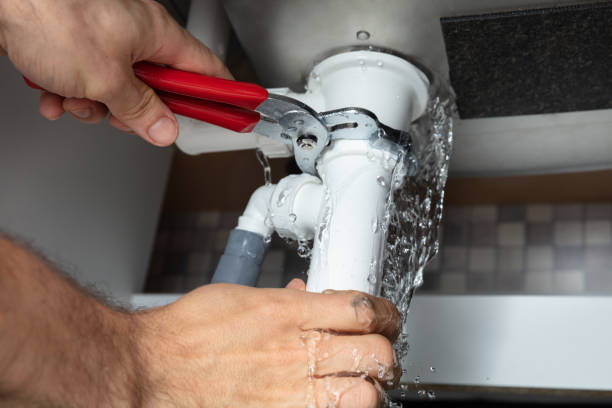 Best 24/7 water damage repair  in Pemberwick, CT